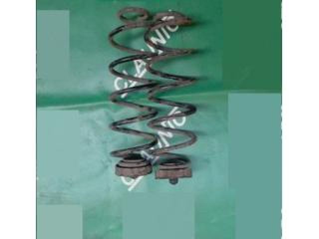 bontott AUDI A4 B8 Hátsó Rugó