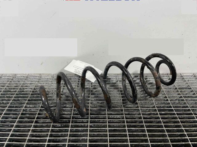 bontott AUDI A4 B8 Hátsó Rugó