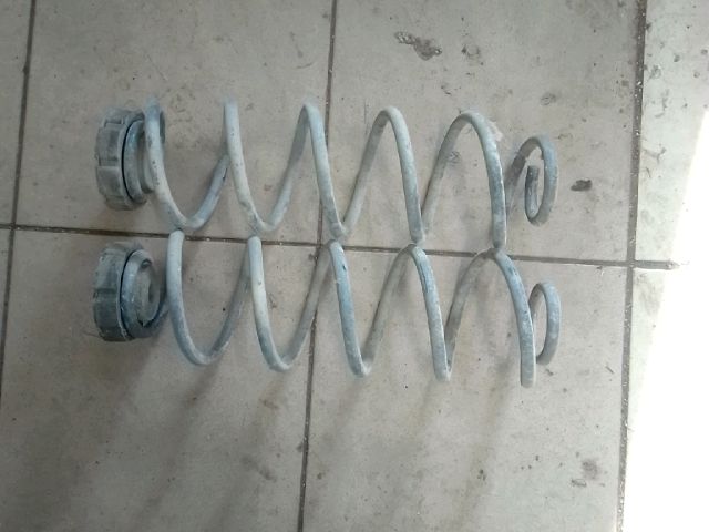 bontott AUDI A4 B8 Hátsó Rugó