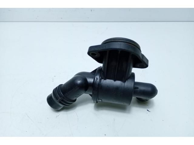 bontott AUDI A4 B8 Hengerfej Vízkivezető