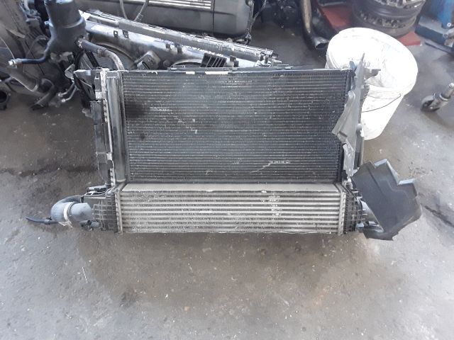 bontott AUDI A4 B8 Hűtő Ventilátor(ok), Radiátor(ok) Szett