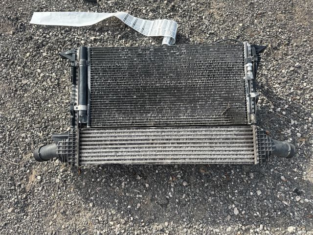 bontott AUDI A4 B8 Hűtő Ventilátor(ok), Radiátor(ok) Szett