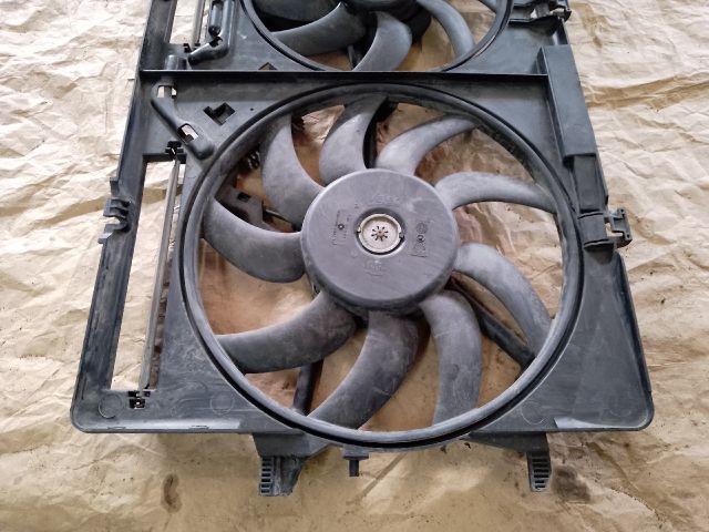 bontott AUDI A4 B8 Hűtőventilátor