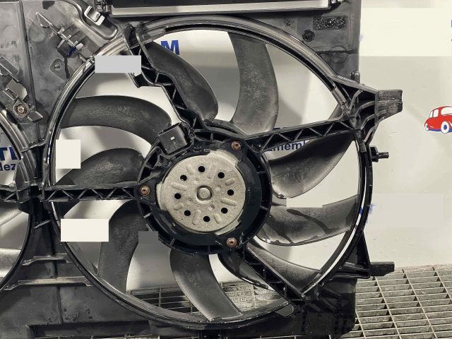 bontott AUDI A4 B8 Hűtőventilátor