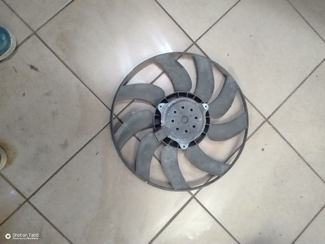 bontott AUDI A4 B8 Hűtőventilátor