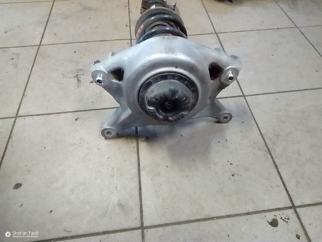 bontott AUDI A4 B8 Jobb első Gólyaláb (Lengécsillapító, Rugó)