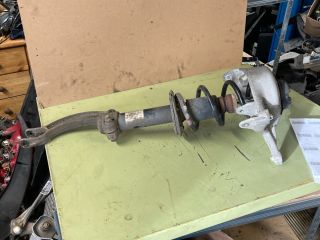 bontott AUDI A4 B8 Jobb első Lengéscsillapító