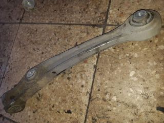 bontott AUDI A4 B8 Jobb első Lengőkar