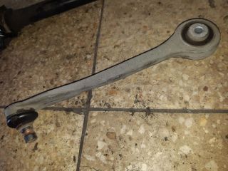 bontott AUDI A4 B8 Jobb első Lengőkar