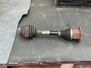 bontott AUDI A4 B8 Jobb Féltengely