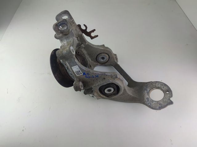 bontott AUDI A4 B8 Jobb hátsó Csonkállvány