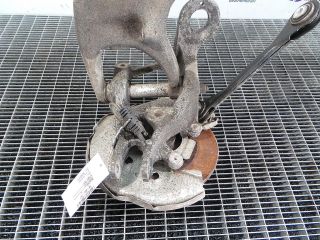 bontott AUDI A4 B8 Jobb hátsó Csonkállvány