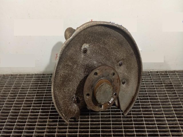 bontott AUDI A4 B8 Jobb hátsó Csonkállvány