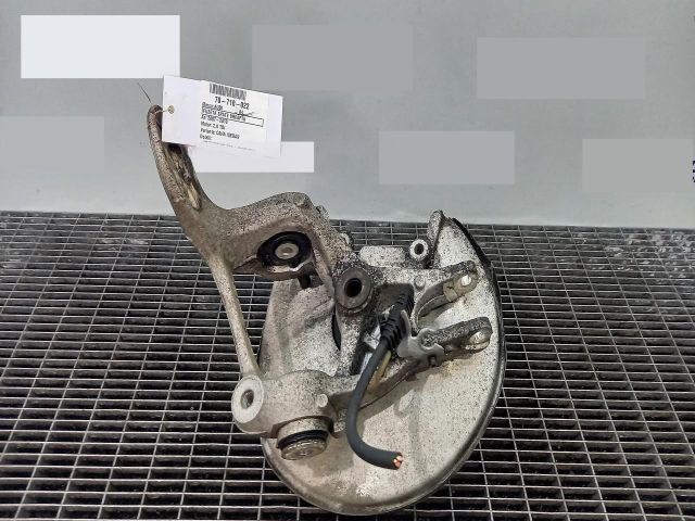 bontott AUDI A4 B8 Jobb hátsó Csonkállvány