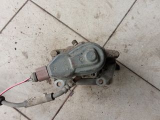 bontott AUDI A4 B8 Jobb hátsó Féknyereg Munkahengerrel