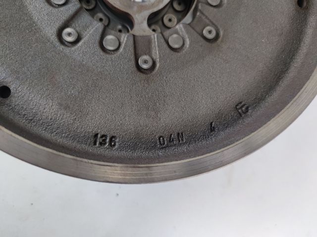 bontott AUDI A4 B8 Kettős tömegű Lendkerék