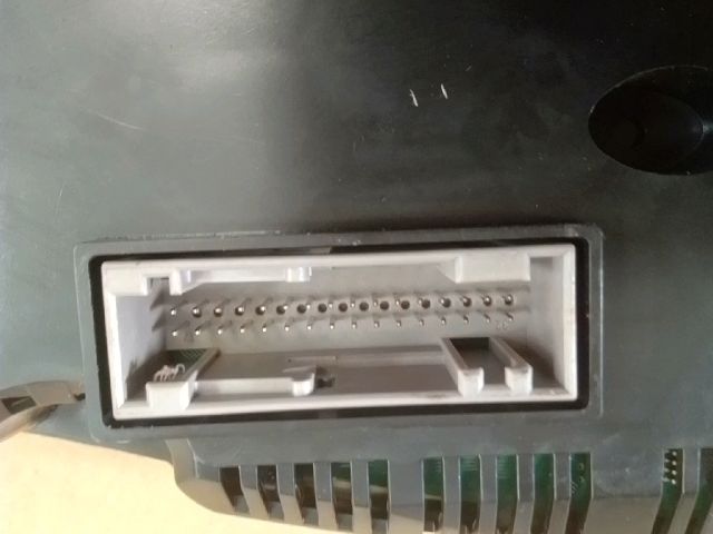 bontott AUDI A4 B8 Kilométeróra