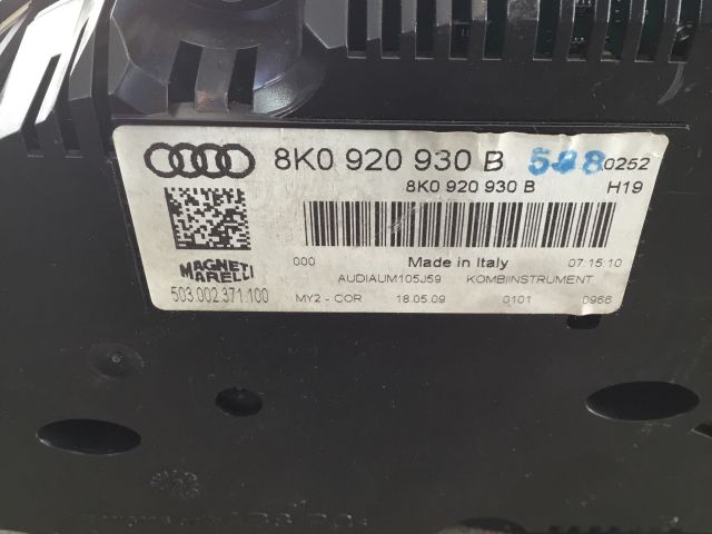 bontott AUDI A4 B8 Kilométeróra