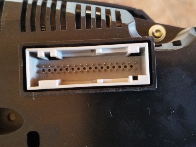 bontott AUDI A4 B8 Kilométeróra