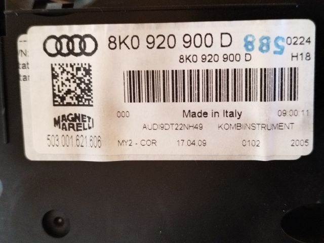 bontott AUDI A4 B8 Kilométeróra