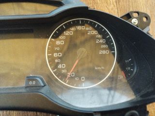 bontott AUDI A4 B8 Kilométeróra