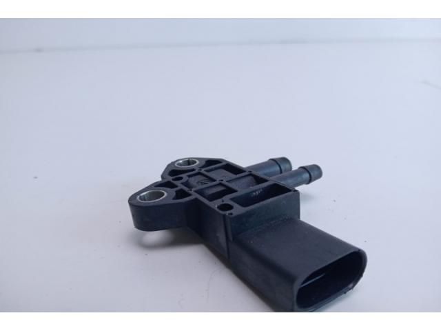 bontott AUDI A4 B8 Kipufogó Nyomásérzékelő