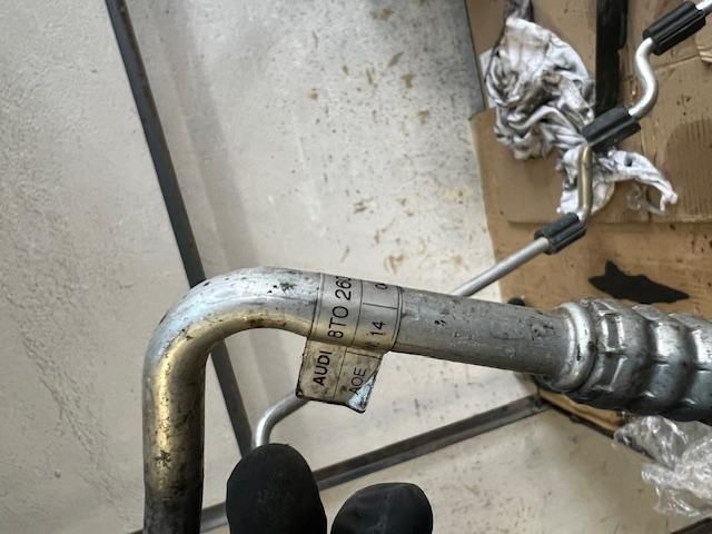 bontott AUDI A4 B8 Klíma Cső