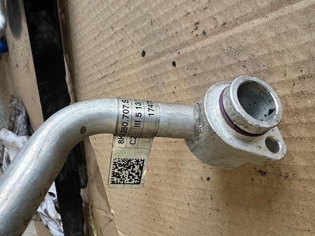 bontott AUDI A4 B8 Klíma Cső