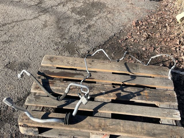 bontott AUDI A4 B8 Klíma Cső