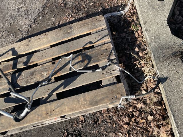 bontott AUDI A4 B8 Klíma Cső