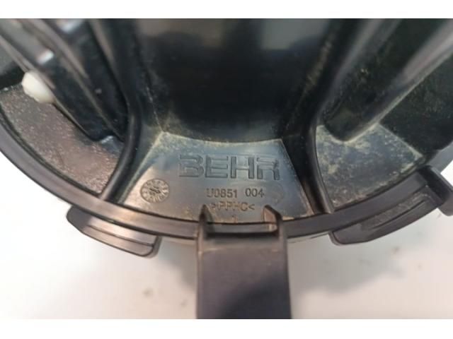 bontott AUDI A4 B8 Klímahűtő Ventilátor