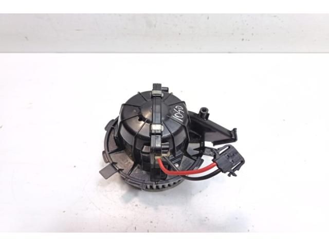 bontott AUDI A4 B8 Klímahűtő Ventilátor