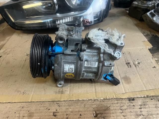 bontott AUDI A4 B8 Klímakompresszor