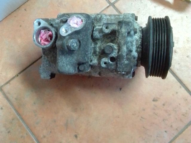 bontott AUDI A4 B8 Klímakompresszor