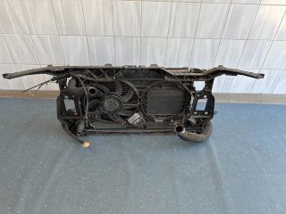 bontott AUDI A4 B8 Komplett Homlokfal (Részeivel)