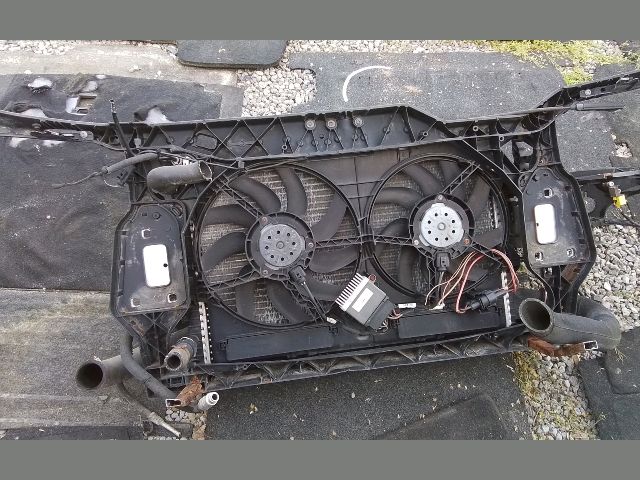 bontott AUDI A4 B8 Komplett Homlokfal (Részeivel)