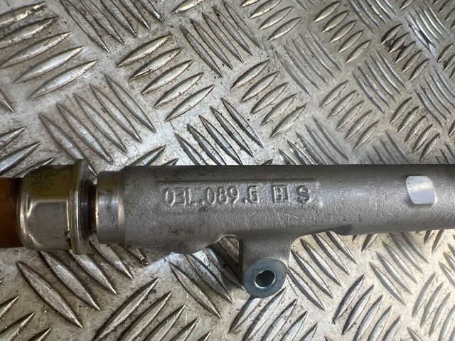 bontott AUDI A4 B8 Közösnyomócső