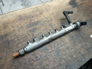 bontott AUDI A4 B8 Közösnyomócső