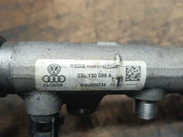 bontott AUDI A4 B8 Közösnyomócső