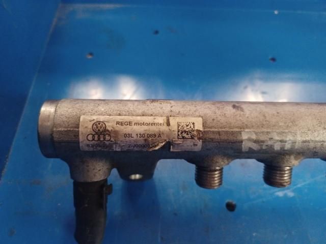 bontott AUDI A4 B8 Közösnyomócső