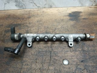 bontott AUDI A4 B8 Közösnyomócső