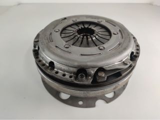 bontott AUDI A4 B8 Kuplung Szett Lendkerékkel
