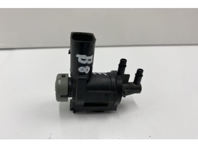 bontott AUDI A4 B8 Lefújószelep