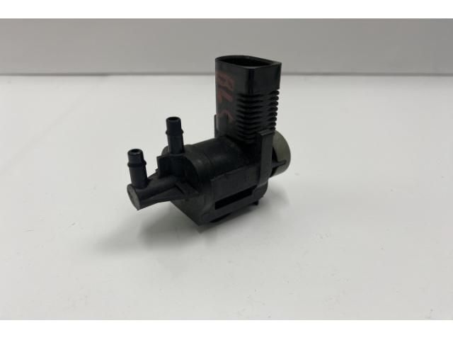 bontott AUDI A4 B8 Lefújószelep