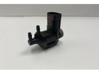 bontott AUDI A4 B8 Lefújószelep