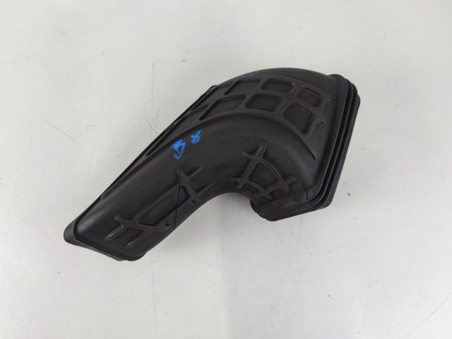 bontott AUDI A4 B8 Légbeömlő Cső