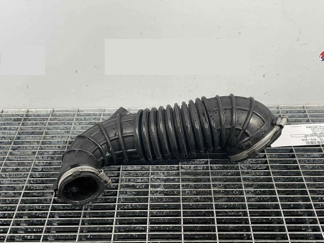 bontott AUDI A4 B8 Légbeömlő Cső