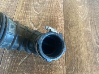 bontott AUDI A4 B8 Légbeömlő Cső