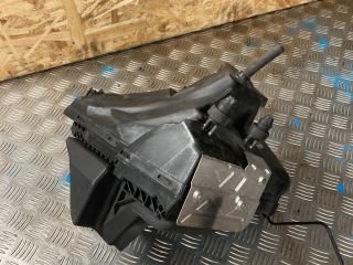 bontott AUDI A4 B8 Légszűrő Ház