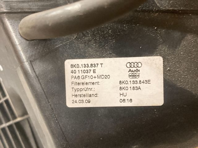 bontott AUDI A4 B8 Légszűrő Ház